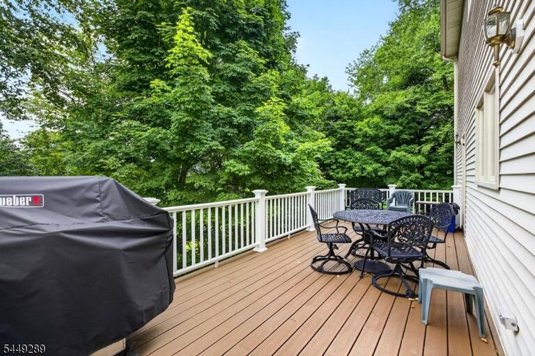 Property listing MLS 4043013 photo 29