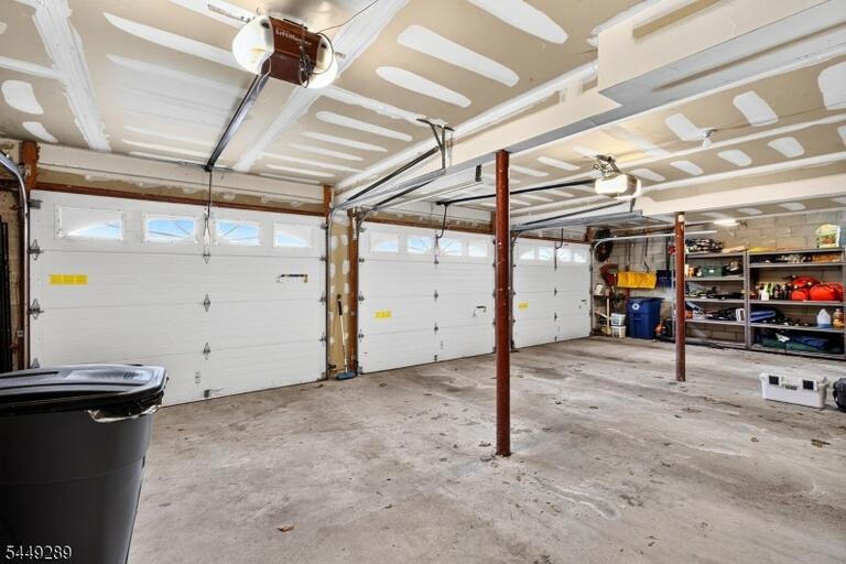 Property listing MLS 4043013 photo 30