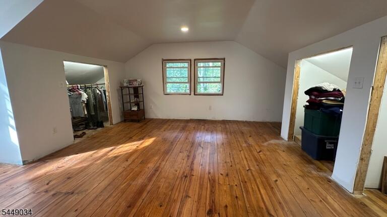 Property listing MLS 4043024 photo 25