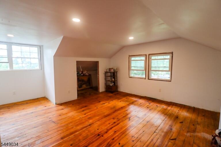 Property listing MLS 4043024 photo 27