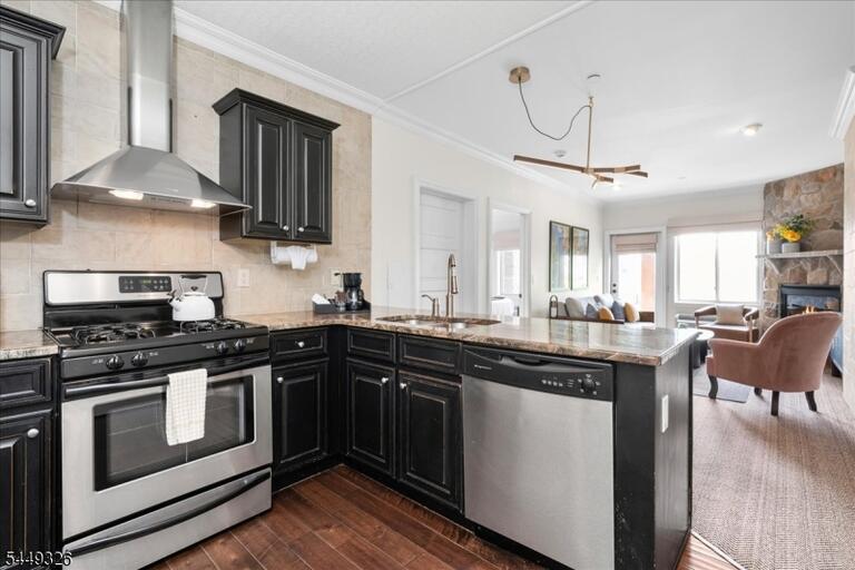 Property listing MLS 4043048 photo 45