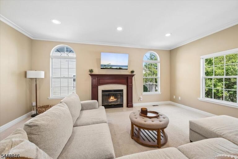 Property listing MLS 4043163 photo 18