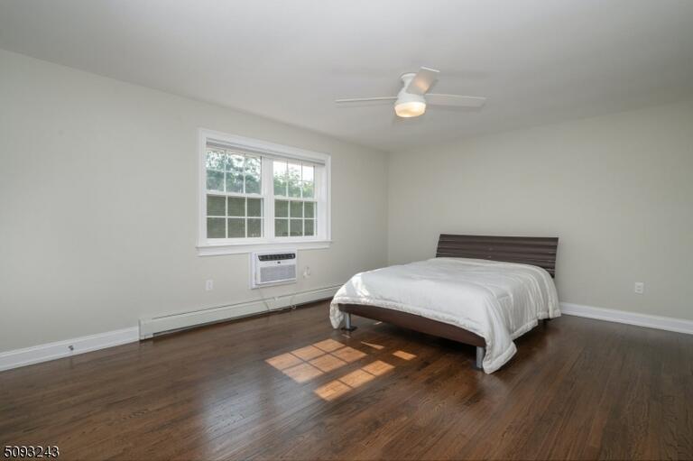 Property listing MLS 4043187 photo 11