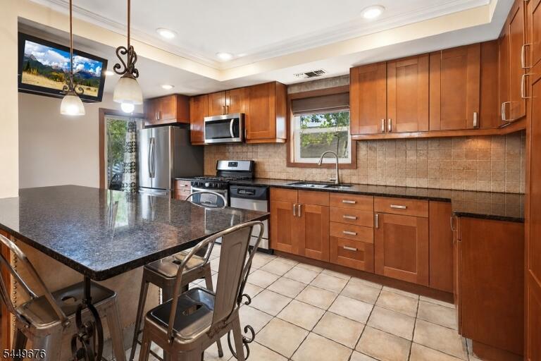Property listing MLS 4043298 photo 12