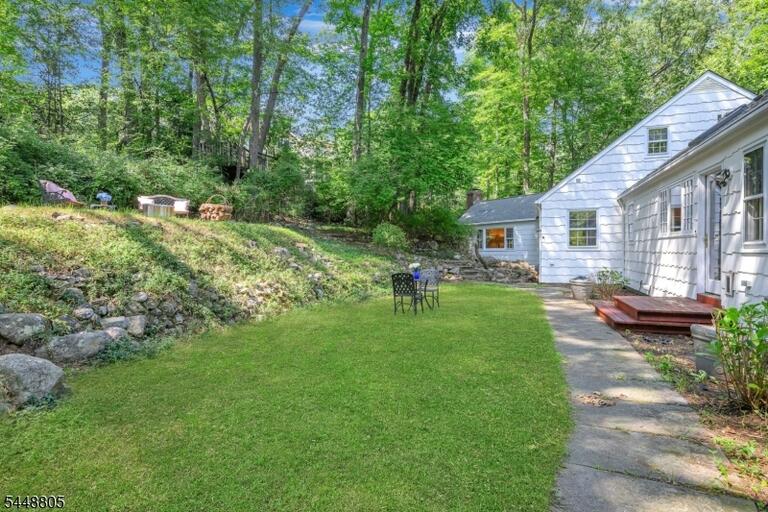 Property listing MLS 4043390 photo 41