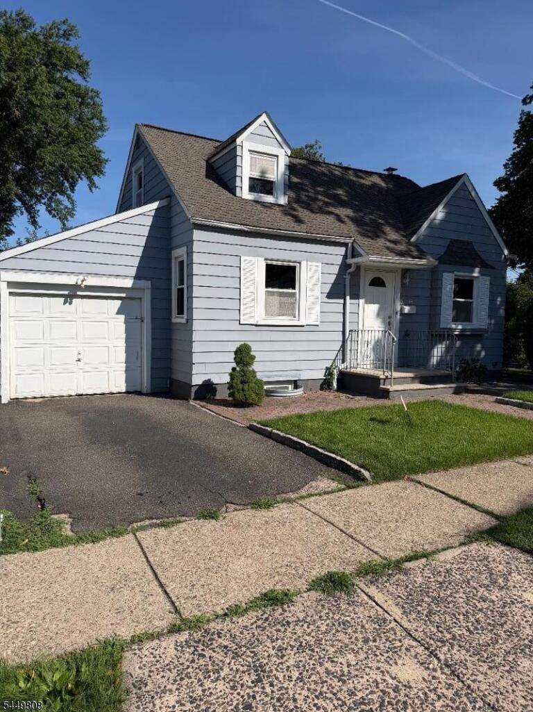 Property listing MLS 4043395 photo 1