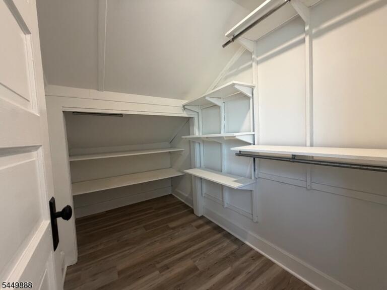 Property listing MLS 4043503 photo 8