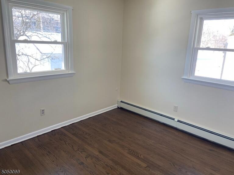 Property listing MLS 4043504 photo 11