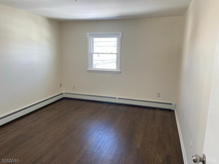 Property listing MLS 4043504 photo 5