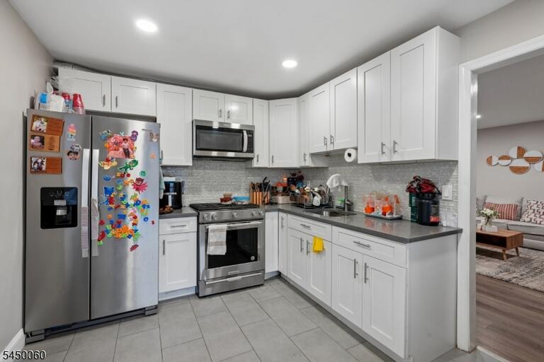 Property listing MLS 4043571 photo 16