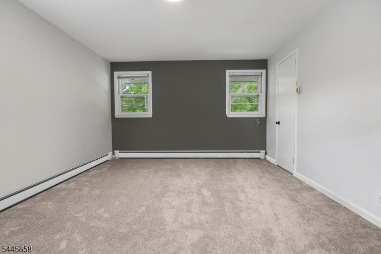 Property listing MLS 4043582 photo 13