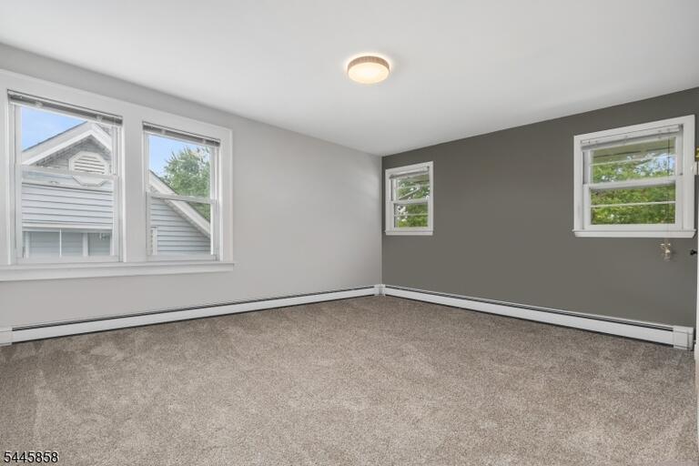 Property listing MLS 4043582 photo 14