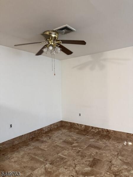 Property listing MLS 4043609 photo 3
