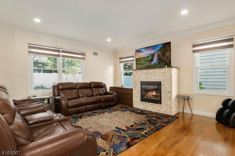 Property listing MLS 4043701 photo 10
