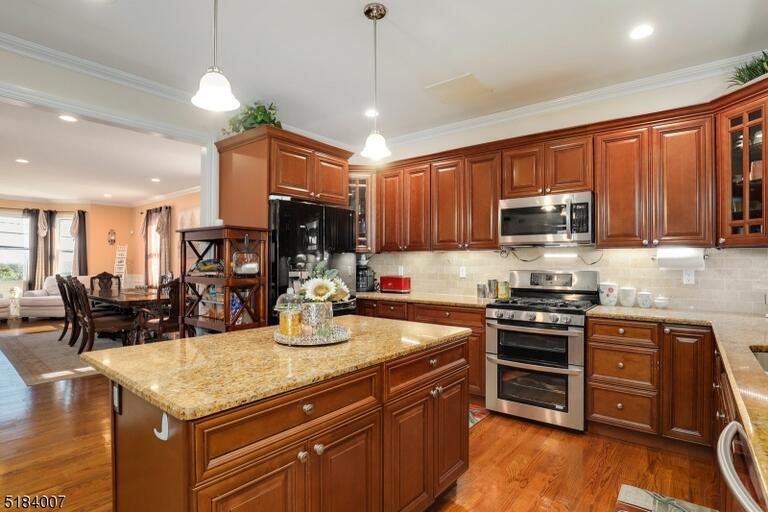 Property listing MLS 4043701 photo 16