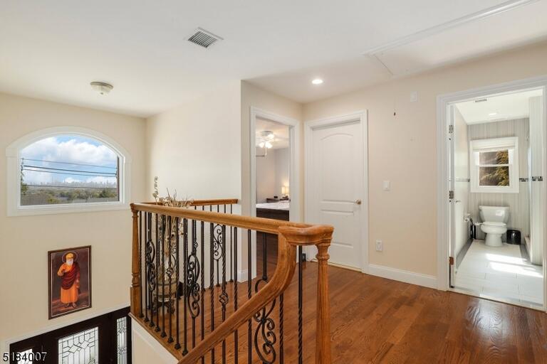 Property listing MLS 4043701 photo 22