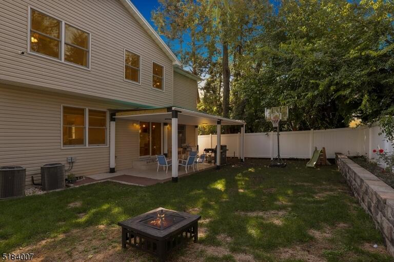 Property listing MLS 4043701 photo 38