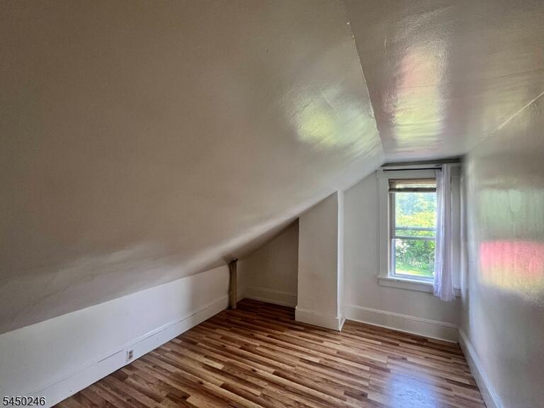 Property listing MLS 4043780 photo 17