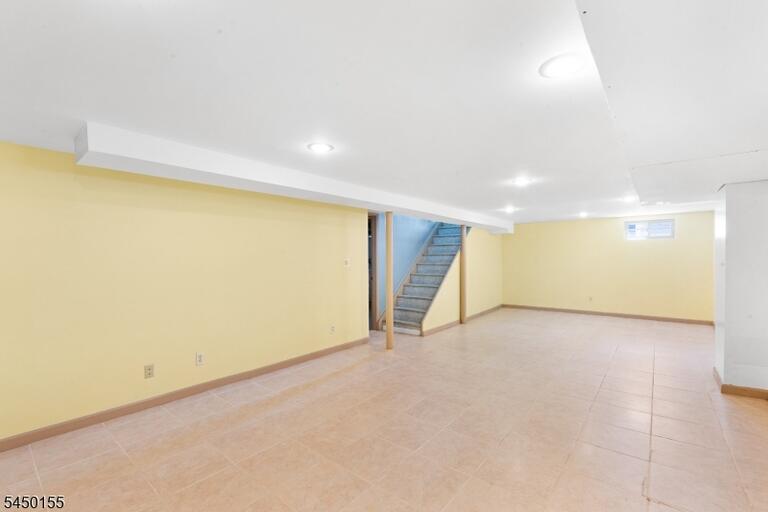 Property listing MLS 4043839 photo 24