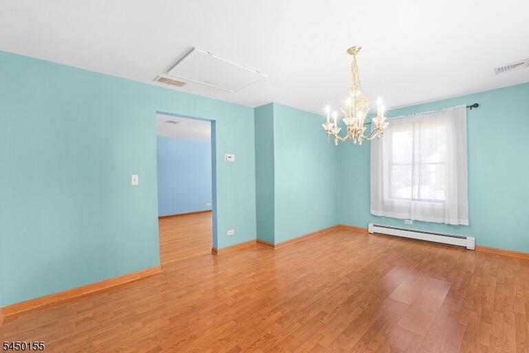 Property listing MLS 4043839 photo 4
