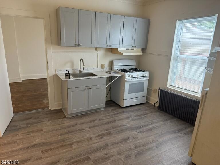 Property listing MLS 4043924 photo 3