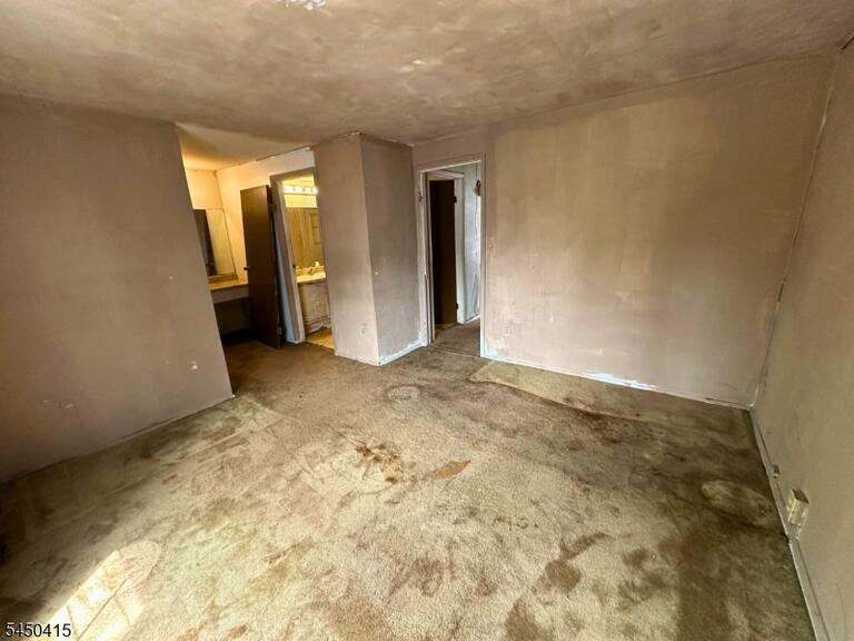 Property listing MLS 4043930 photo 12