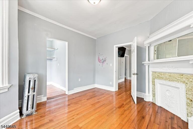 Property listing MLS 4043939 photo 19