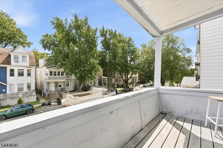Property listing MLS 4043939 photo 24