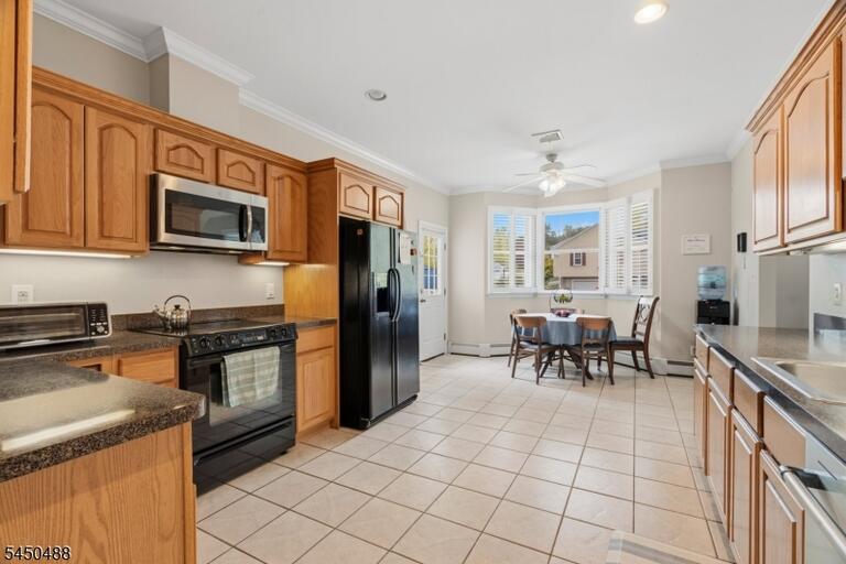 Property listing MLS 4043954 photo 9