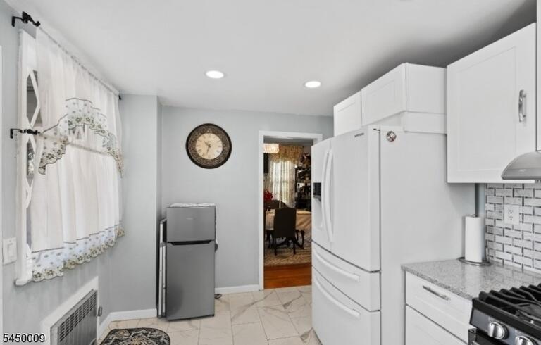 Property listing MLS 4044014 photo 8