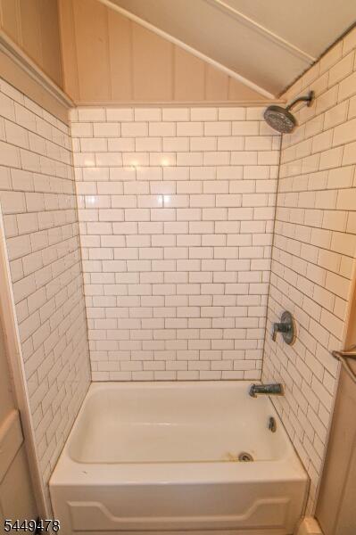 Property listing MLS 4044041 photo 8