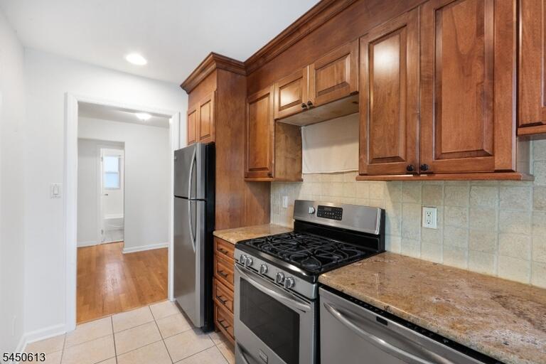 Property listing MLS 4044103 photo 5
