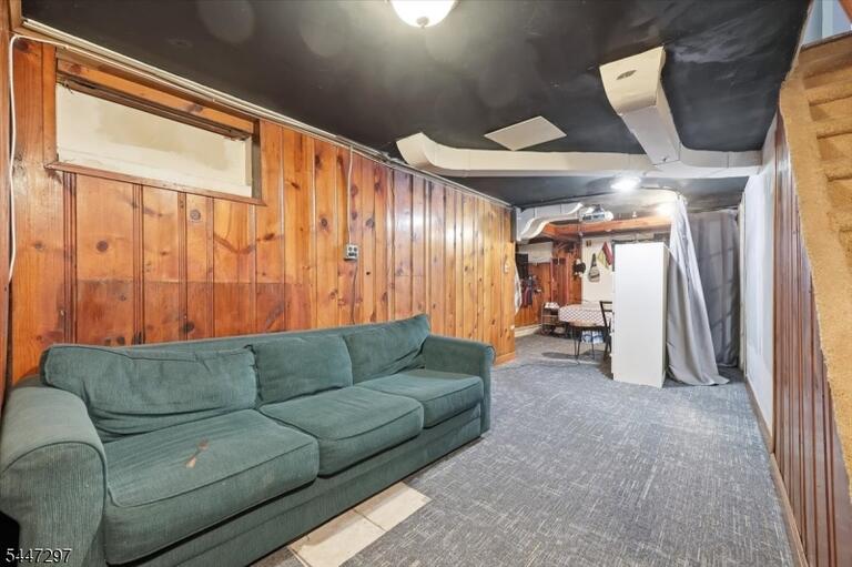Property listing MLS 4044146 photo 25