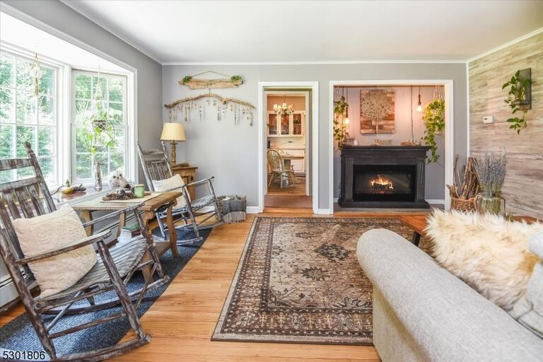 Property listing MLS 4044180 photo 14