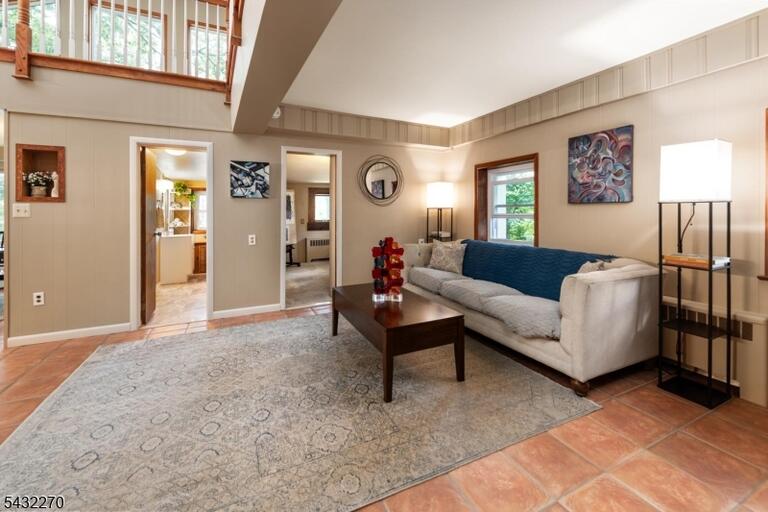 Property listing MLS 4044187 photo 10