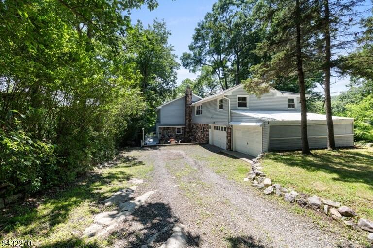 Property listing MLS 4044187 photo 31
