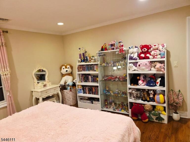 Property listing MLS 4044188 photo 30