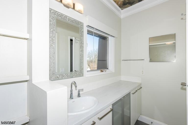 Property listing MLS 4044294 photo 13