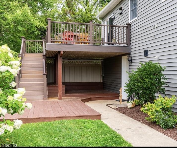 Property listing MLS 4044341 photo 3
