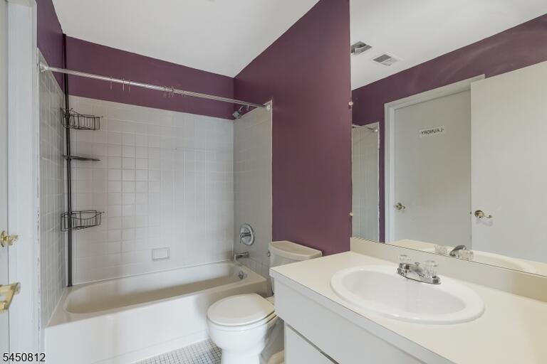 Property listing MLS 4044360 photo 16