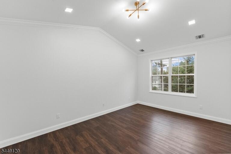 Property listing MLS 4044556 photo 35