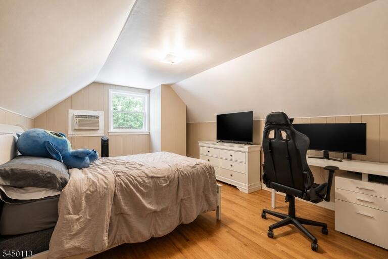 Property listing MLS 4044580 photo 10