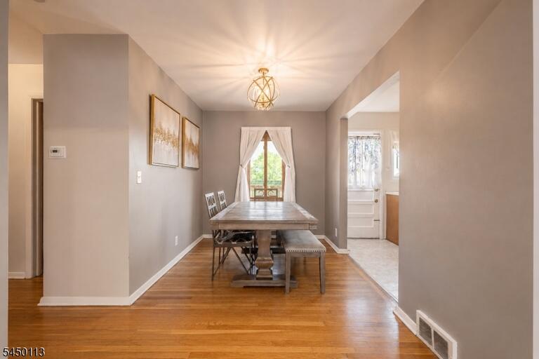 Property listing MLS 4044580 photo 5