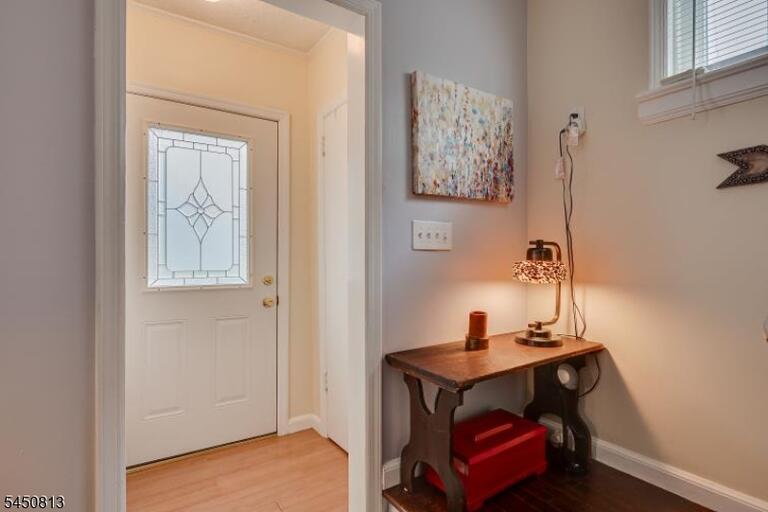 Property listing MLS 4044606 photo 23