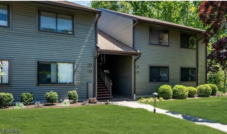 Property listing MLS 4044708 photo 1