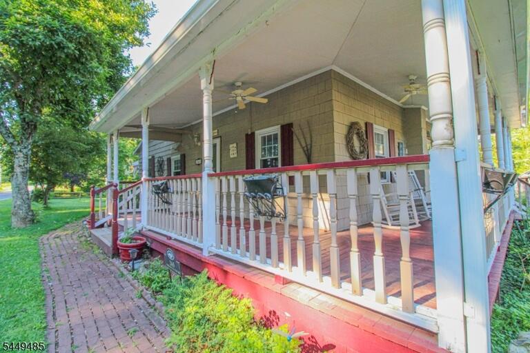Property listing MLS 4044712 photo 8