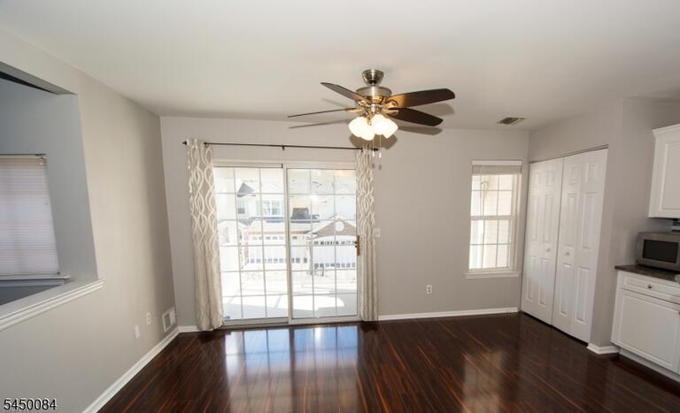 Property listing MLS 4044738 photo 3