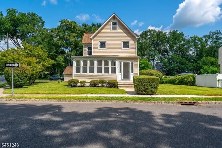 Property listing MLS 4044763 photo 1