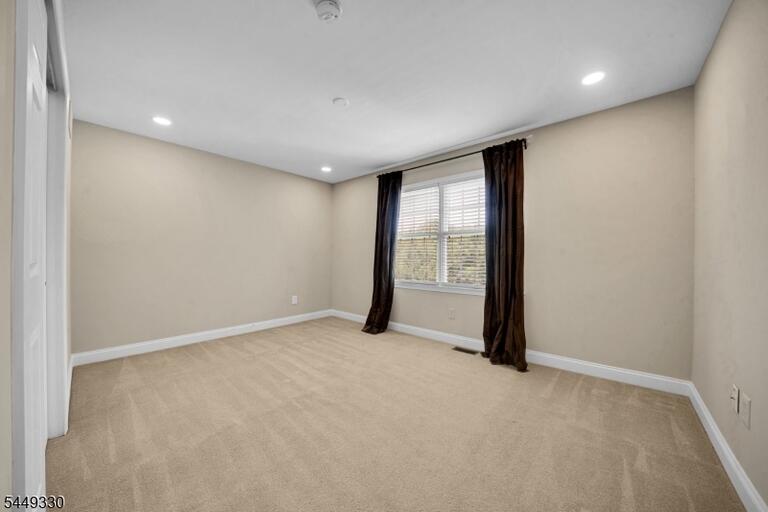 Property listing MLS 4044789 photo 31