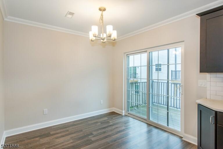 Property listing MLS 4044822 photo 9
